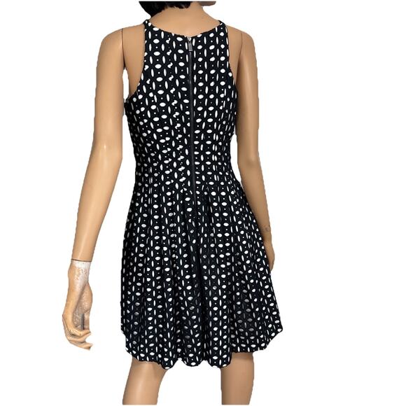 Vince Camuto Black Layered Eyelet Dress 6 Halter Fit Flare Preppy Whimsigoth Y2k - Picture 3 of 16